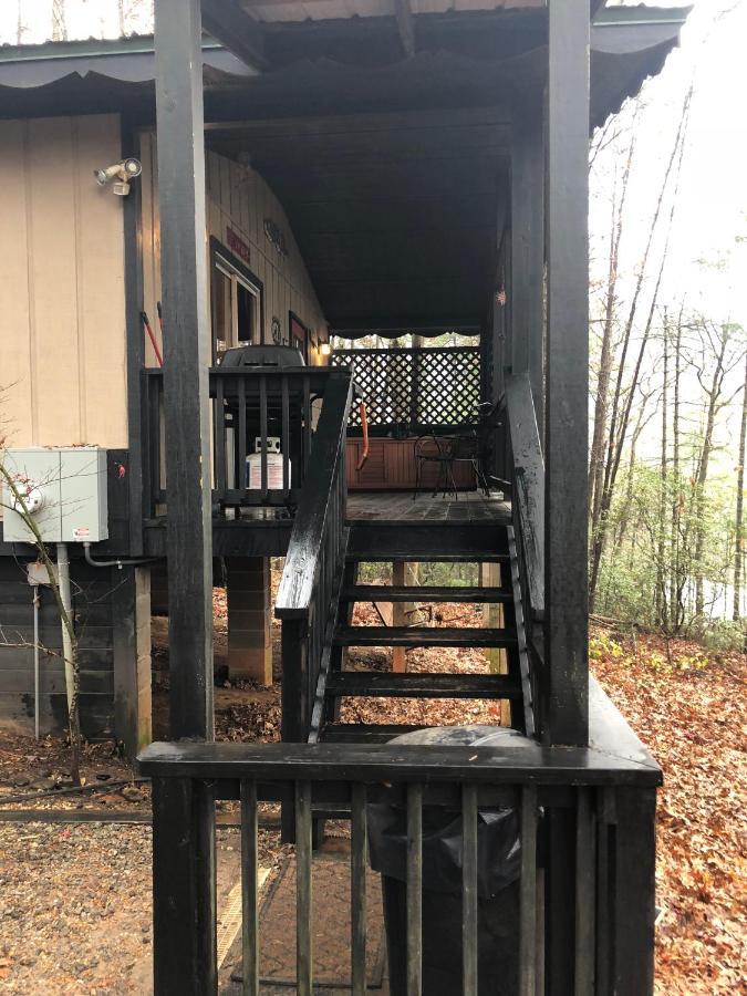 Mountain-Top Cabin Get-Away With Hot Tub And A View Sautee Nacoochee المظهر الخارجي الصورة