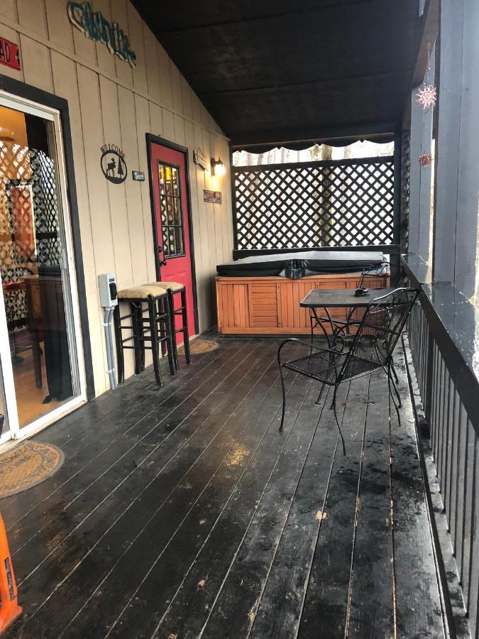 Mountain-Top Cabin Get-Away With Hot Tub And A View Sautee Nacoochee المظهر الخارجي الصورة
